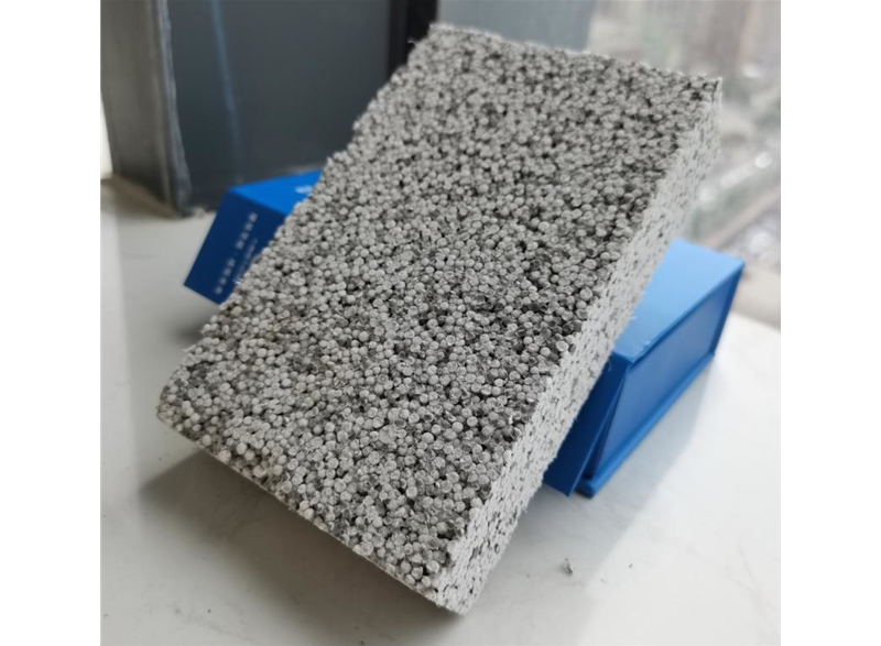 薄抹灰热固复合聚苯乙烯泡沫保温板外墙保温系统